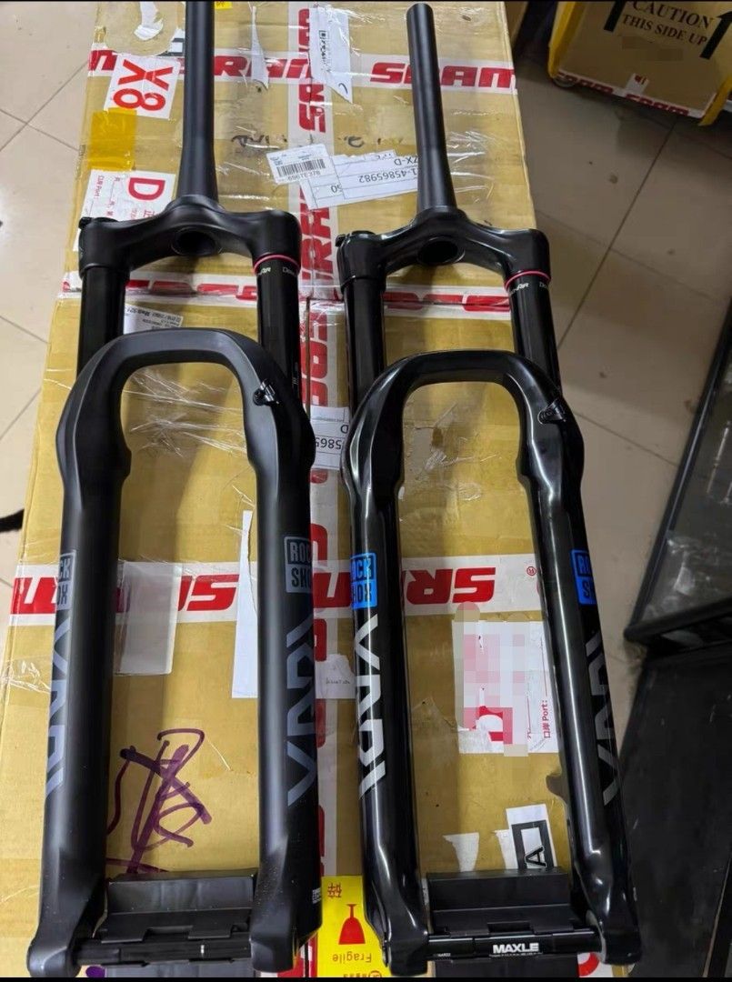 ROCKSHOX YARI 160mm fork, Rockshox YARI 150mm fork,