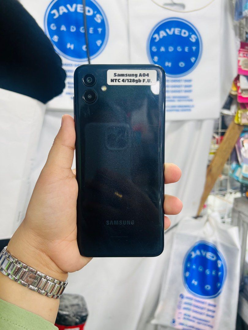 Samsung A04 128gb Dualsim FU (Category: Samsung) located in San Juan City. Submitted by javedsgadgetshop (Listing ID 1314704950, Image 1). Description: OPEN FOR INSTALLMENT VIA CREDIT CARD/GGIVES/SPAY/BILLEASE & SWAP/TRADE-IN! WE BUY AND SELL ( ANYKINDS OF UNIT BINIBILI PO NAMIN)! PTPA : Padelete po f bawal Quick Specs : Samsung A04 •128gb •NTC Variant •Good batt health •Factory Unlock •95% Smoothness •No hidden issue | No Repaired •100% Authenti