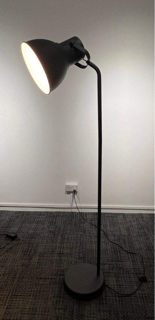 Standing lamp (Category: Lighting) located in Singapore. Submitted by onewaninja.al.jintoya (Listing ID 1314688607, Image 1). Description: Take 2 $100.