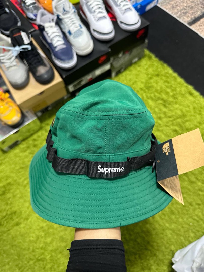 Supreme x north face bucket hat online