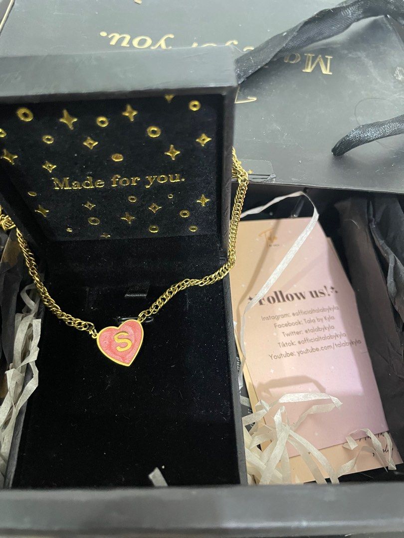 Tala by kyla initial necklace (letter s) (Category: Necklaces) located in Quezon City. Submitted by preloved_clothes09 (Listing ID 1314671475, Image 1). Description: like new with box pm for more info gogo express or lalamove.