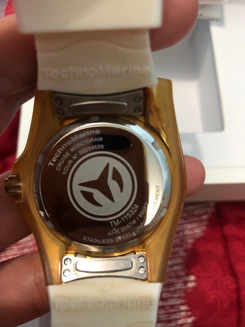 Techno Marine watch (Category: Luxury Watches) located in Binan City. Submitted by winds06 (Listing ID 1314725402, Image 3). Description: Selling my authentic Techno Marine watch. Original price $325. Complete with box. Seldom use it. rush sale!!! rfs: decluttering..