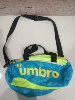 PEAK KL x UMBRO x SNEAKERLAH SLING BAG, Men's Fashion, Bags, Sling Bags ...