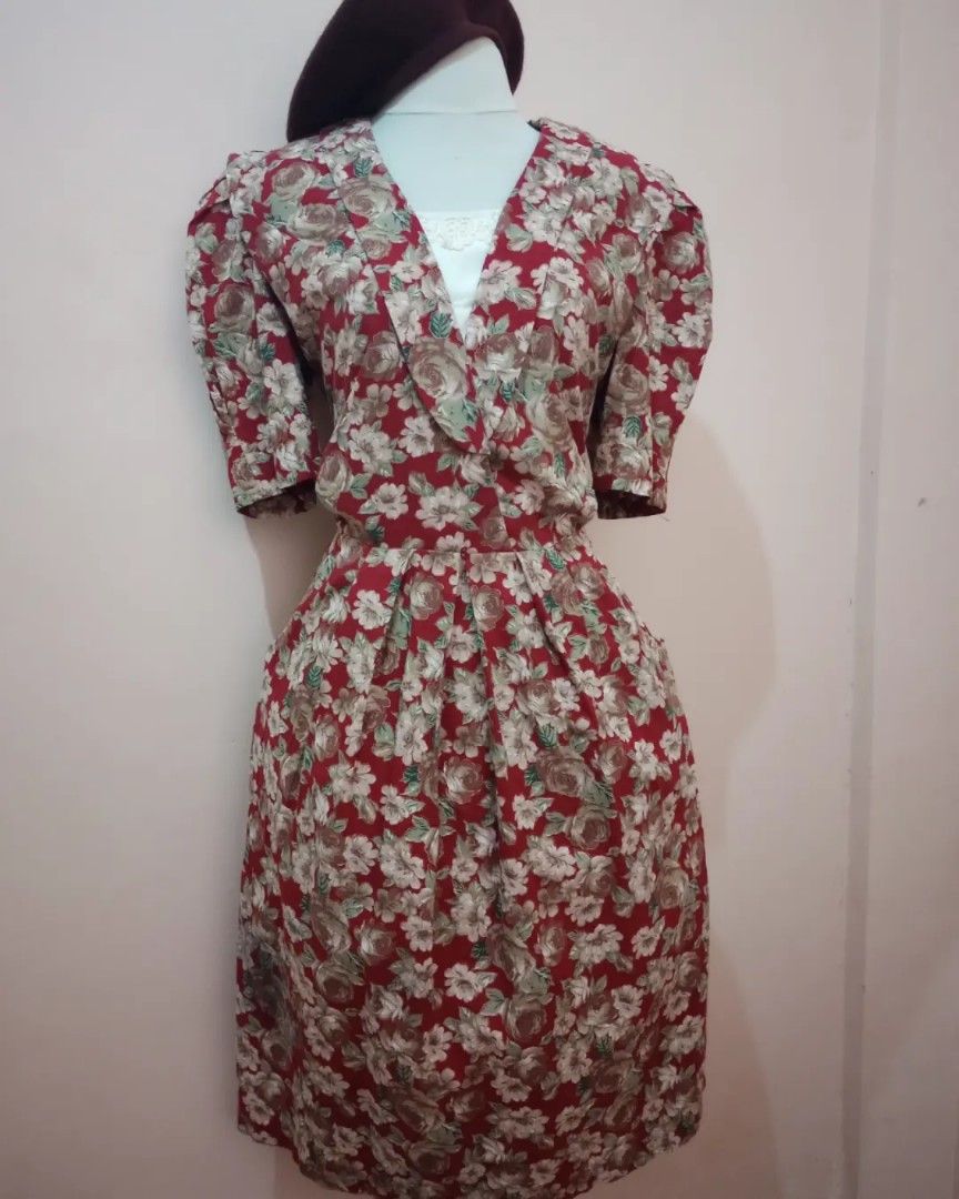 Vintage 80s floral dress 2025