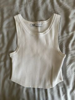 (Category: ) located in . Submitted by cherry.closet (Listing ID 1314591263, Image 1). Description: .