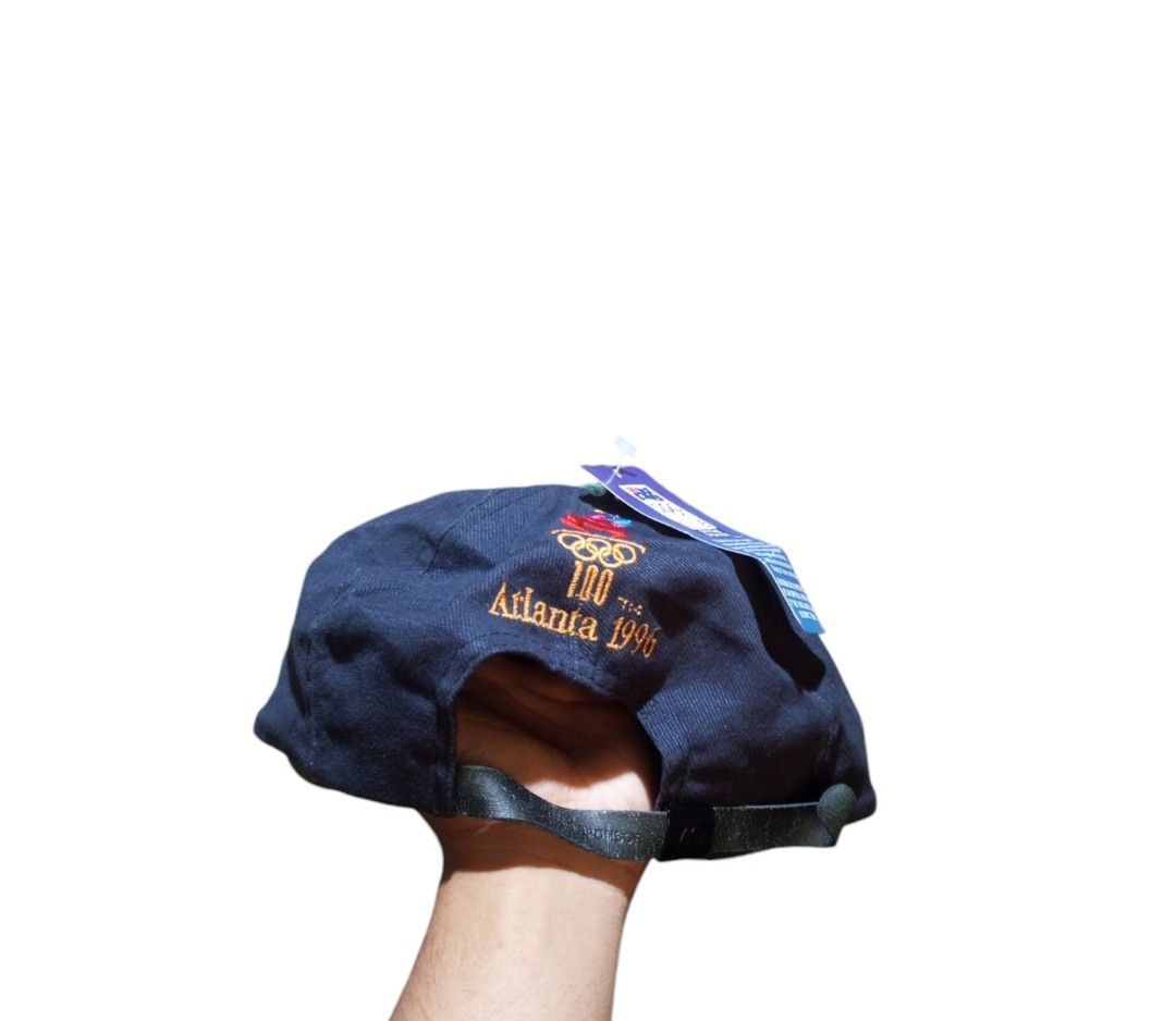 1996 Atlanta x mcdo leather strap cap (Category: Caps & Hats) located in Malasiqui. Submitted by xtrexxxxha (Listing ID 1314754289, Image 2). Description: Vintage Atlanta cap Adult size.