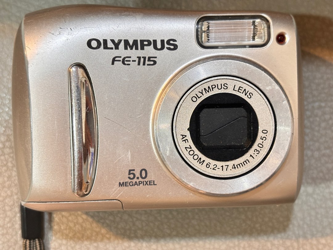 原價3500 時下最流行的CCD 相機（OLYMPUS FE115 數位相機）, 相機攝影, 相機在旋轉拍賣