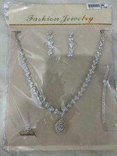 （分類：）位於 。 由 kitty011119 提交（商品編號 1314761652，圖片 1）。簡介： 。