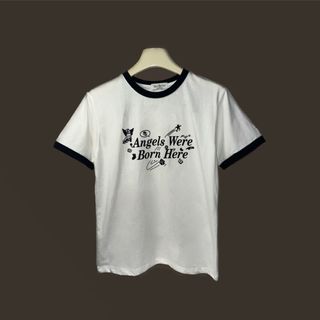 （分類：）位於 。 由 dayyydreamingg 提交（商品編號 1314812941，圖片 1）。簡介： 。