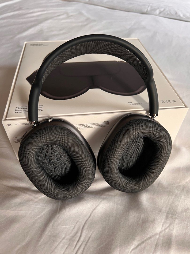 日本最級 AirPods Max スペースグレー Apple （Apple AirPods Max イヤホン