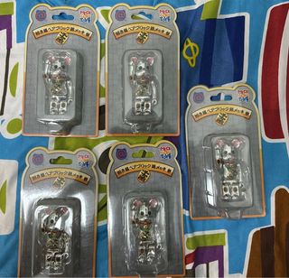 （分類：）位於 。 由 bearbrick1616 提交（商品編號 1314342071，圖片 1）。簡介： 。