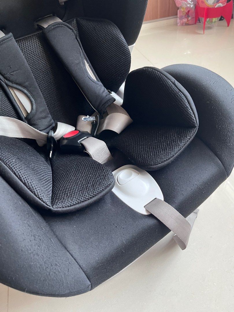 Bonbijou Cozy isofix baby car seat 2 way front and rear facing Babies Kids Going Out Car Seats on Carousell