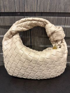 (Category: ) located in . Submitted by de.raapreloved (Listing ID 1314841982, Image 1). Description: .