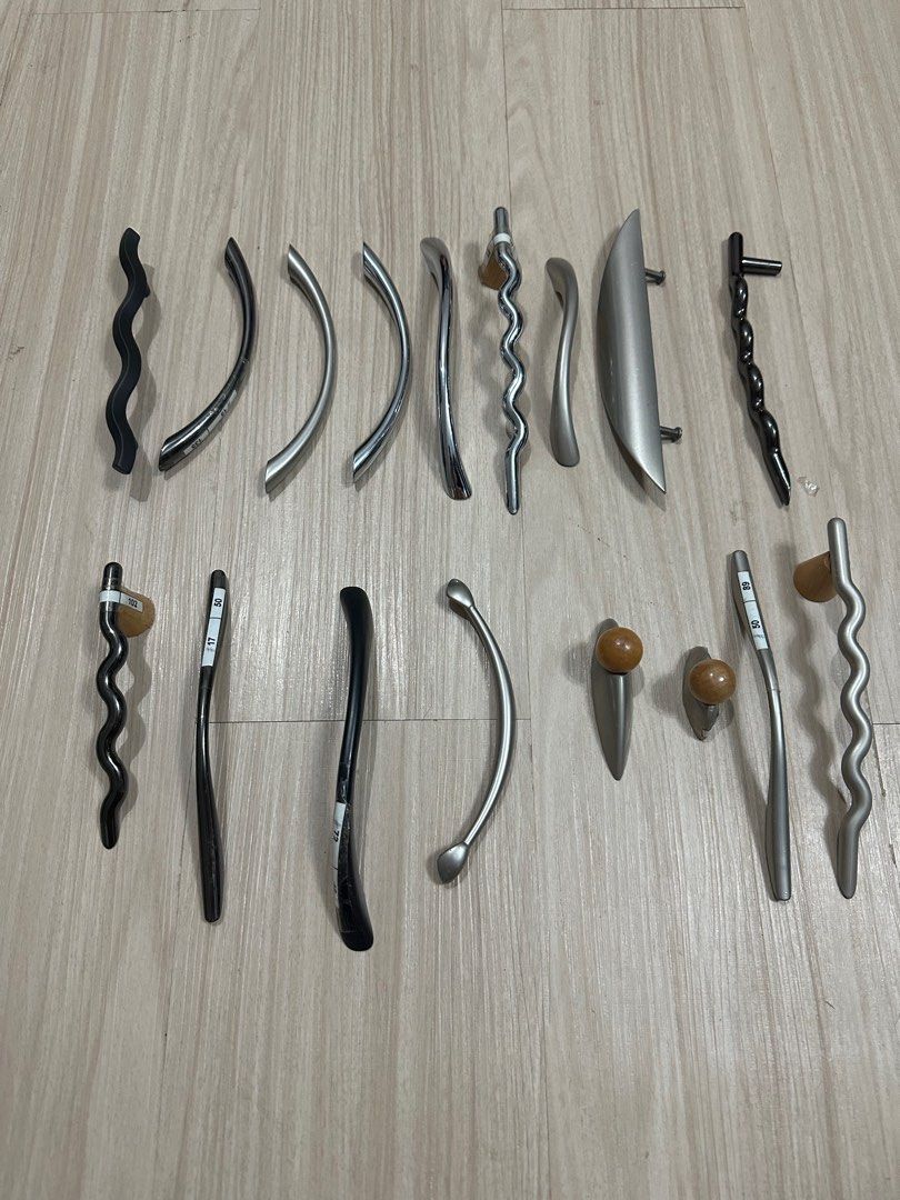 Cabinet Handles (Assorted) (Category: Other Home Furniture) located in San Fernando. Submitted by randomstuffphilippines (Listing ID 1314849849, Image 1). Description: 17 pcs assorted cabinet handles Take all Heavy duty handles .