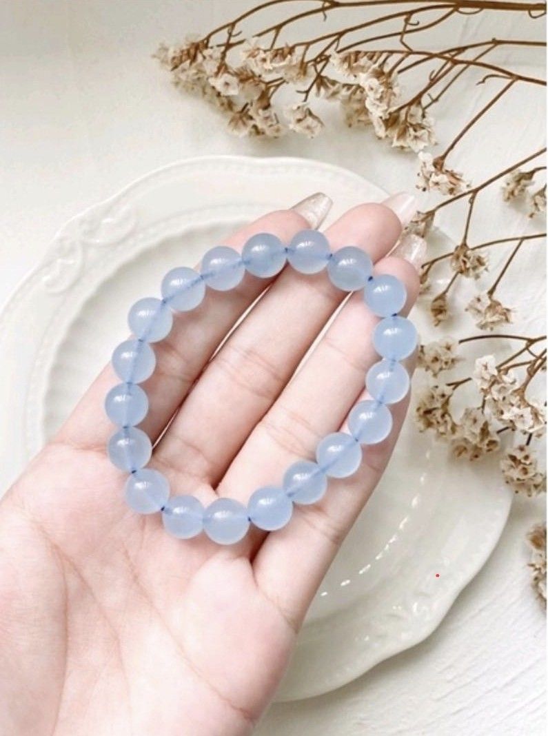 Chalcedony bracelet on sale