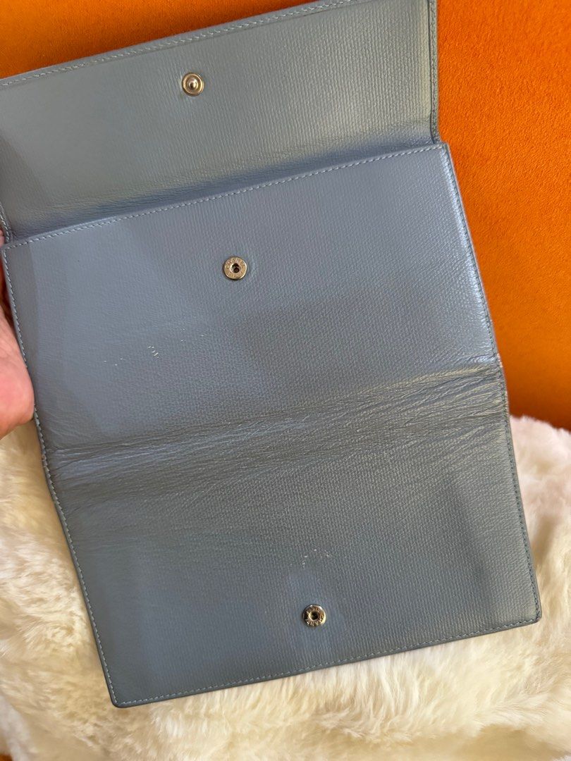 Chanel long wallet (Category: Luxury Bags & Wallets) located in Quezon City. Submitted by erinea (Listing ID 1314792752, Image 1). Description: 💯 authentic chanel wallet In good condintion Wallet only .