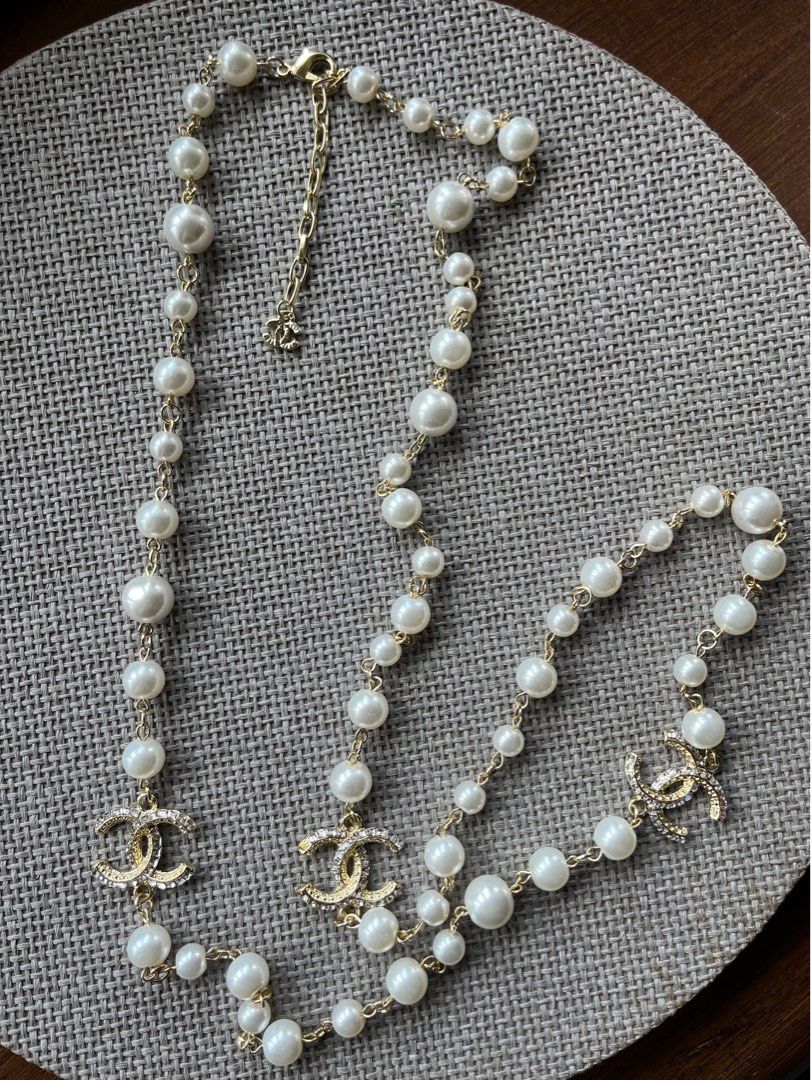 Chanel Pearls Gold Necklace