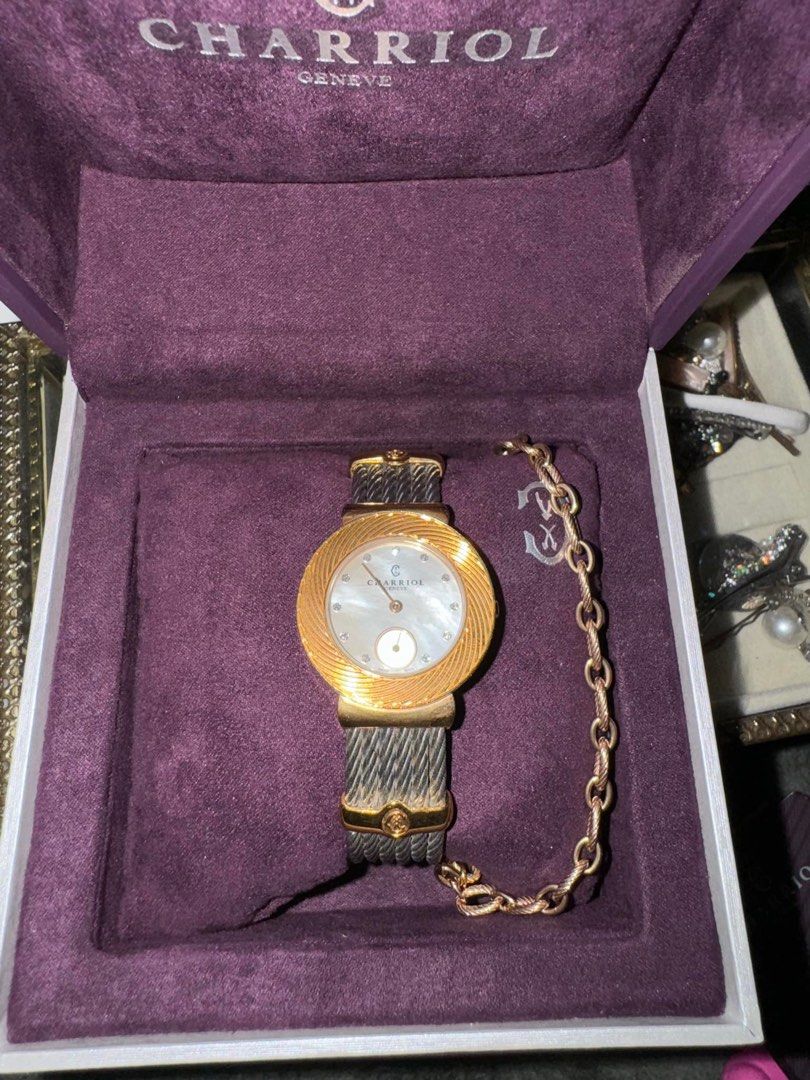 Charriol St. Tropez with Dia (Category: Luxury Watches) located in Mandaluyong City. Submitted by isydln (Listing ID 1314928942, Image 1). Description: Authentic Charriol St. Tropez with Dia Comes with Box .