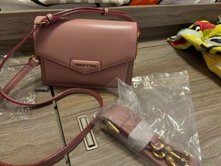 （分類：）位於 。 由 sellsell1102 提交（商品編號 1314912929，圖片 1）。簡介： 。