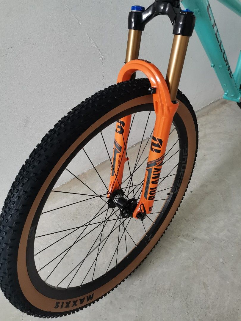 CYCLONE thru axle boost frame mountain bike frame. set up with koozer rim with Maxxis 29x2.4 tire