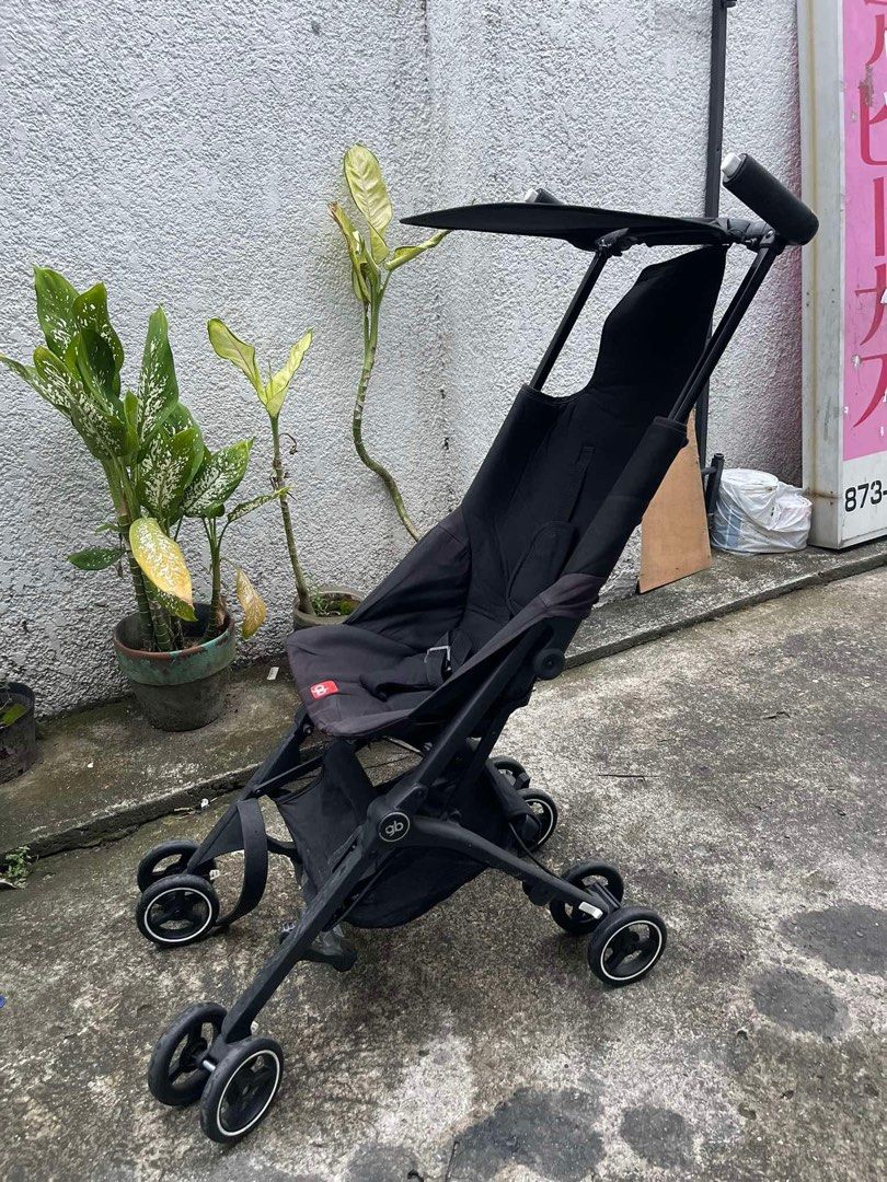 GB Pockit Stroller (Category: Strollers) located in Valenzuela. Submitted by 3ssiastansachajapansurplus (Listing ID 1314933983, Image 2). Description: Likenew Issue: foot rest need to be replaced accidentally tear off See last photo .
