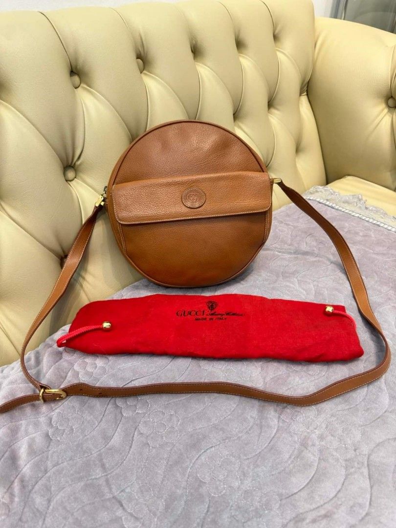 Gucci Vintage Round Canteen Style bag Authentic