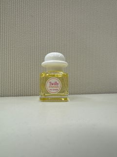 （分類：）位於 。 由 ch4rli3 提交（商品編號 1314794429，圖片 1）。簡介： 。
