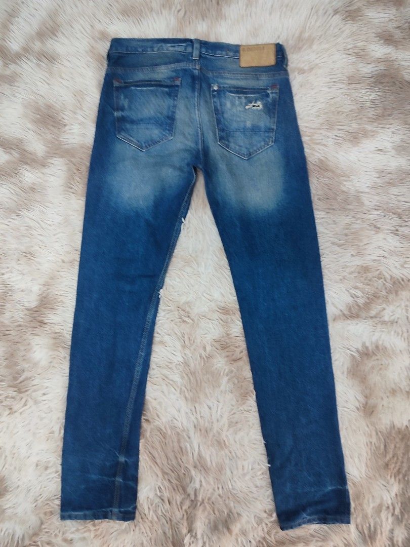 H M Selvedge Jeans W32 FREE SHIPPING