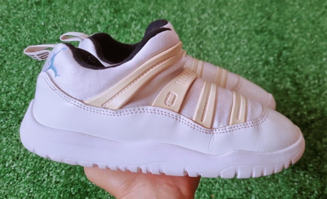 Retro 11 little flex discount