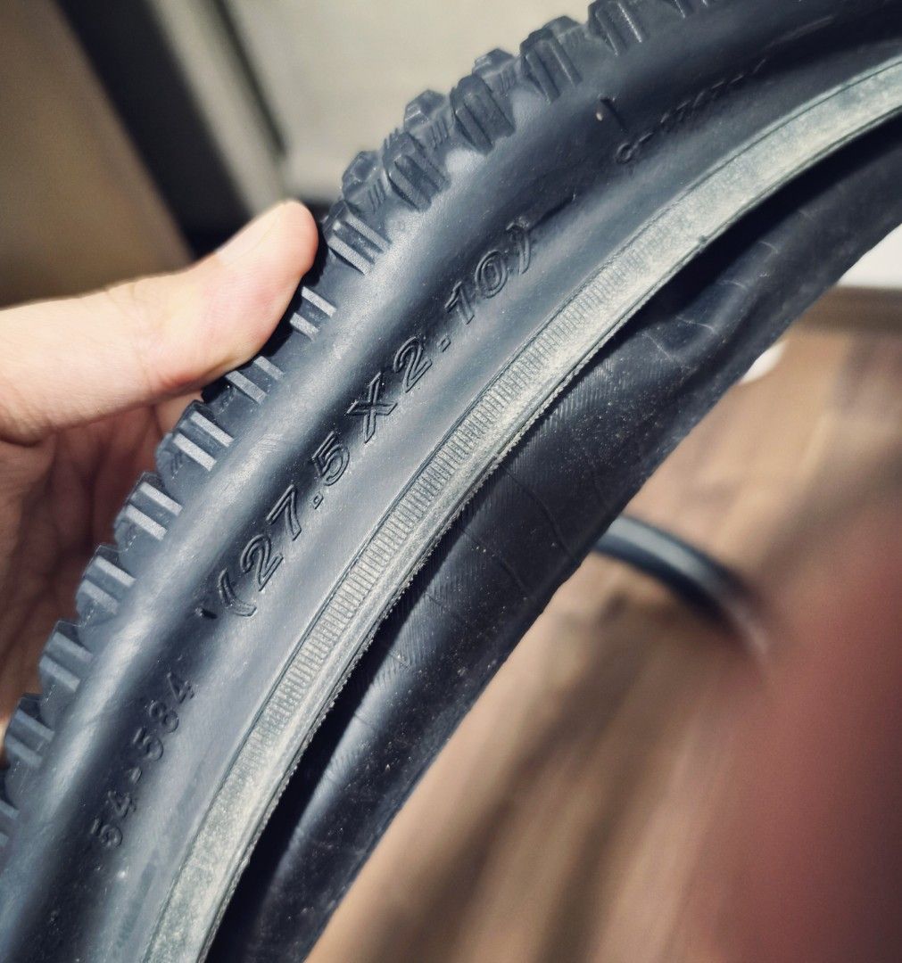 Mountain bike tire 26.5x2.5