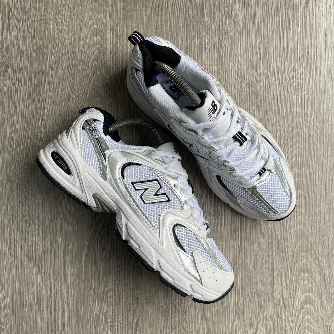 NEW BALANCE 530 7.5uk