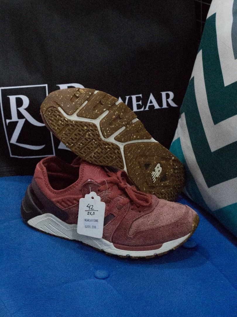 NEW BALANCE SPECKLE 009 SUEDE RED CLAY