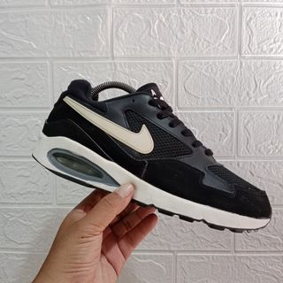harga sepatu nike airmax 27c