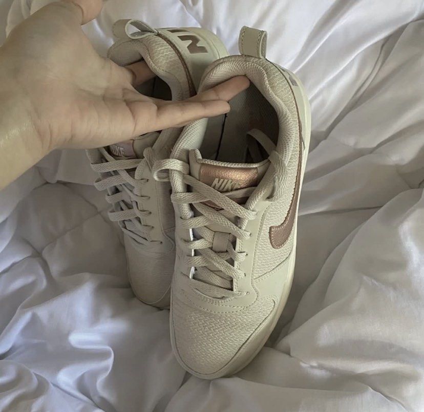 NIKE COURT BOROUGH LOW ROSEGOLD 39