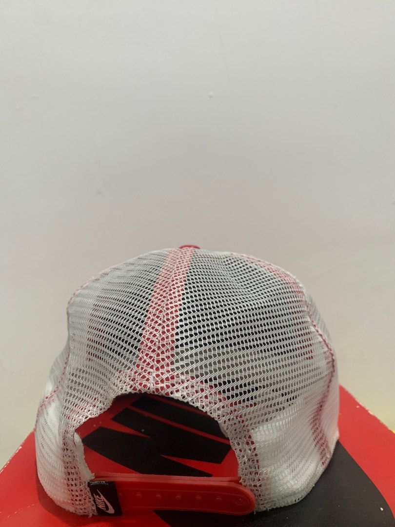 nike hawkins hat
