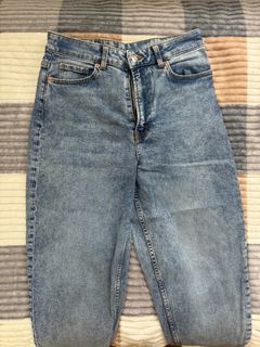 (Category: ) located in . Submitted by _closetdeclutter (Listing ID 1314806951, Image 1). Description: .