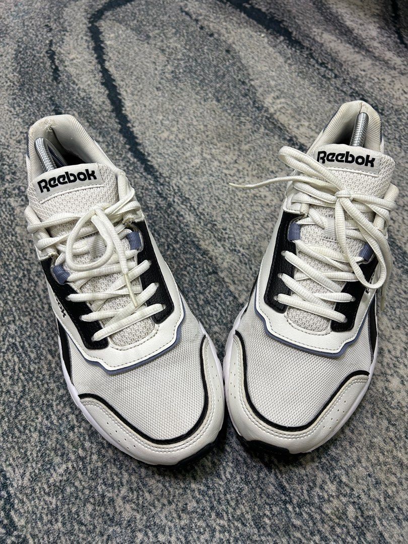 Reebok run finish discount