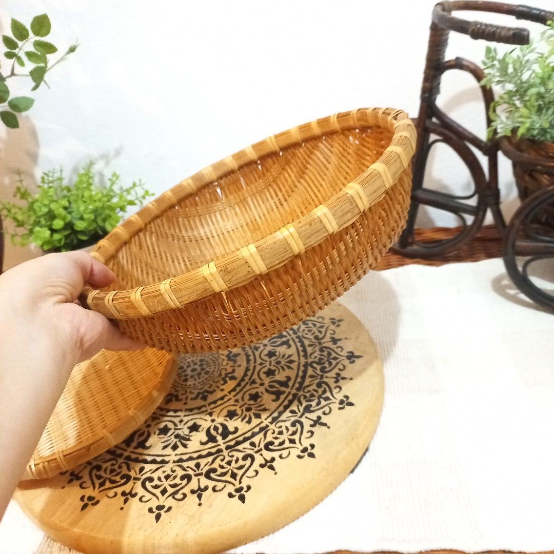 Small bamboo tray / strainer (Category: Other Kitchenware & Tableware) located in Dasmarinas. Submitted by millennialmeetsvintage (Listing ID 1314864491, Image 3). Description: 📌shipping via lalamove / gogo xpress 📌no reservations, first-to-pay basis 📌no physical store, no walk-ins 📌ships from dasma cavite 📌no COD transactions.