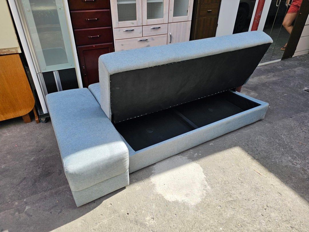 Sofabed Japan surplus (Category: Sofas) located in Manila. Submitted by Hezcki (Listing ID 1314881240, Image 1). Description: .