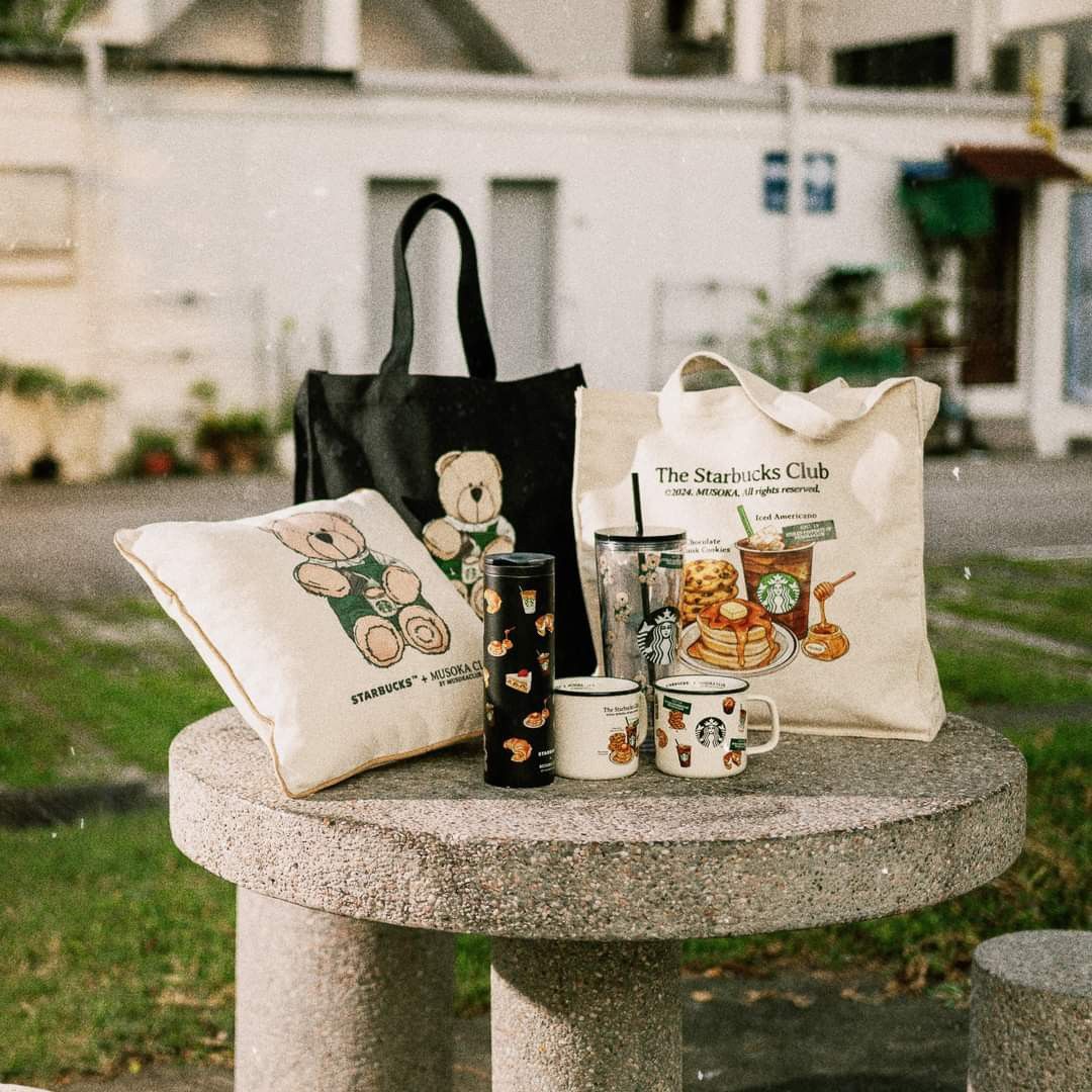 Starbucks™ MUSOKA All item are available while stock last pm me