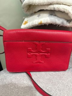 由 chloee151 (刊登 ID 1314921928，圖片 1) 提交，位於 的 (類別：)，說明：。