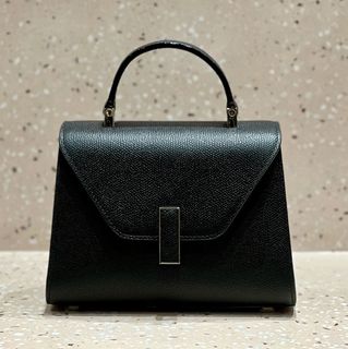 （分類：）位於 。 由 societyinfame 提交（商品編號 1314819412，圖片 1）。簡介： 。