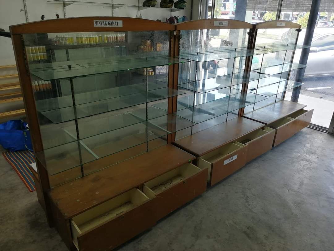 Vintage Mirror Racks x 3, Furniture & Home Living, Furniture, Shelves ...