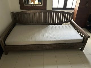 (Category: ) located in . Submitted by tramplifesg (Listing ID 1314795820, Image 1). Description: .