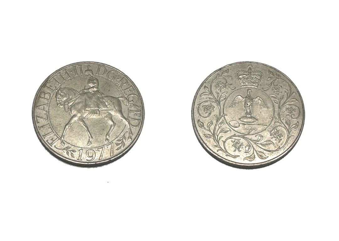 1972年美國總統尼克遜訪華/中國加入聯合國紀念幣1972年美國一元硬幣Elizabeth ii dg reg fd 1977 coin silver  （一套三個，不散賣), 興趣及遊戲, 收藏品及紀念品, 錢幣- Carousell