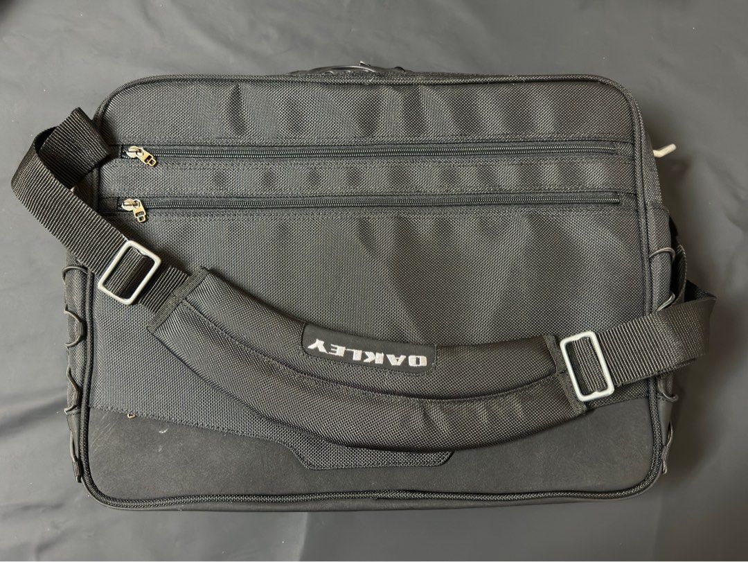 2006 Oakley Computer Bag 2.0