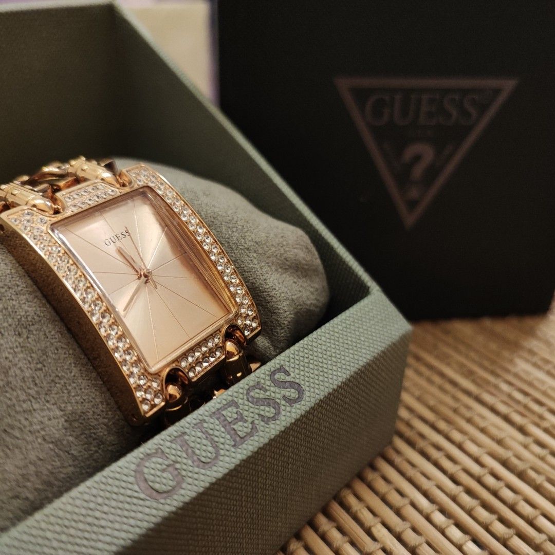 Smartwatch guess 2018 cheap