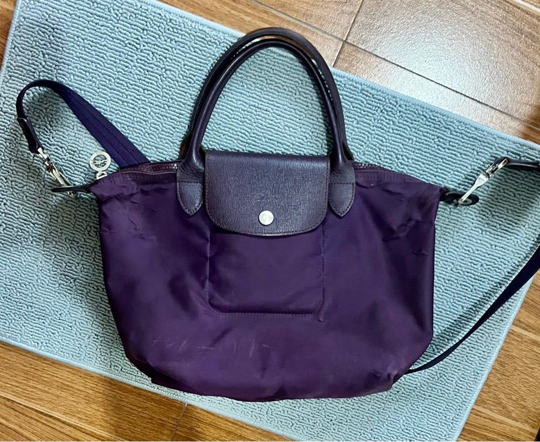 Authentic Longchamp Neo medium (Category: Luxury Bags & Wallets) located in Marikina City. Submitted by chichea (Listing ID 1315073307, Image 1). Description: Authentic Longchamp, Purchased at Rustan’s.