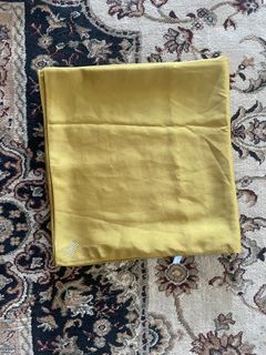 (Category: ) located in . Submitted by shopwithaidaa (Listing ID 1315120720, Image 1). Description: .