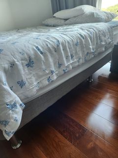 (Category: ) located in . Submitted by sleeview (Listing ID 1314993457, Image 1). Description: .
